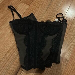 urban outfitters corset